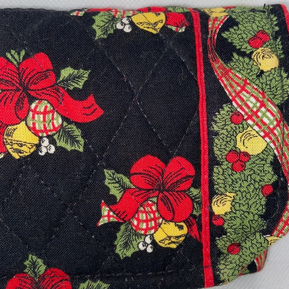 Vera Bradley Quilted Cross Body Purse Wallet Hens N Holly Christmas Print - Picture 2 of 9